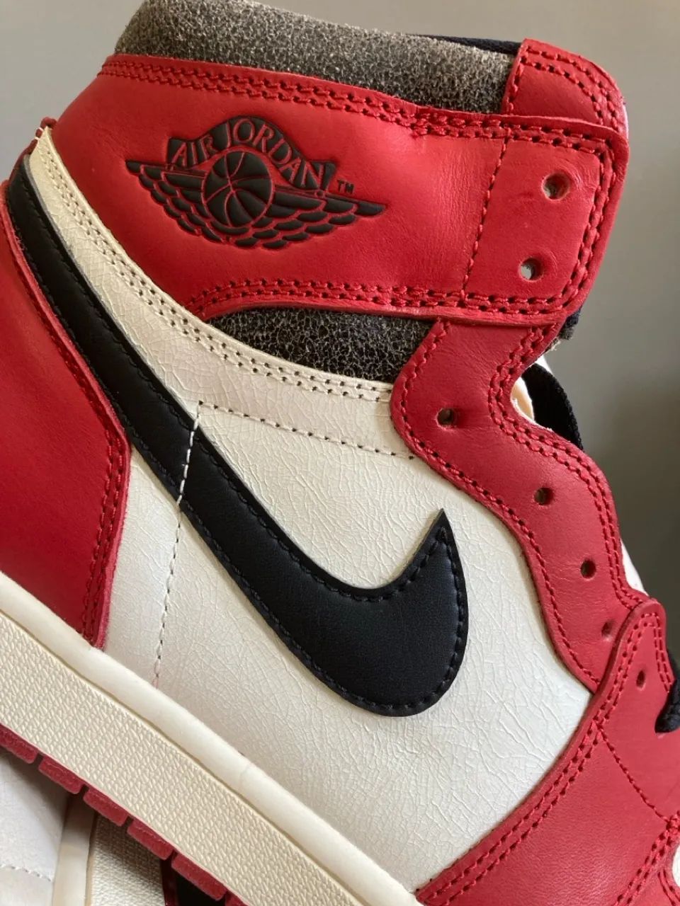 Nike Air Jordan 1 high Lost and Found - Foto 4