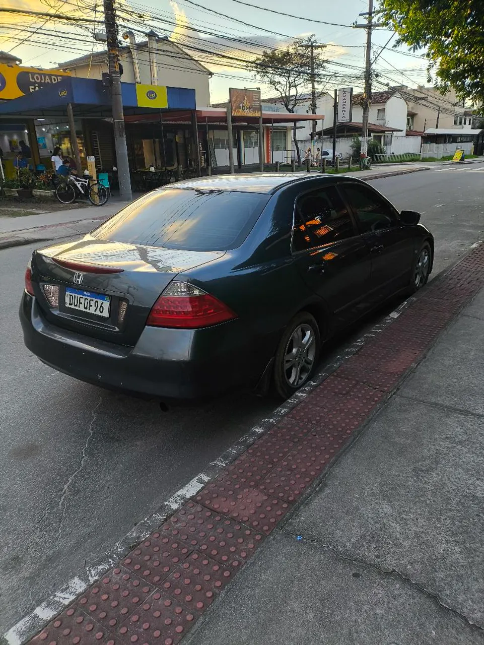 Vendo/Troco Honda Accord lx 2.0 2006