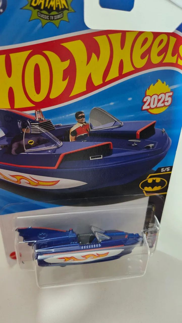 Carrinho Hot Wheels 1966 Bat Boat Bateau (Barquinho do Batman) - Foto 2