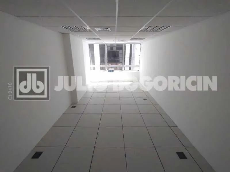 Excelente Sala Comercial para Venda no Centro - Foto 8