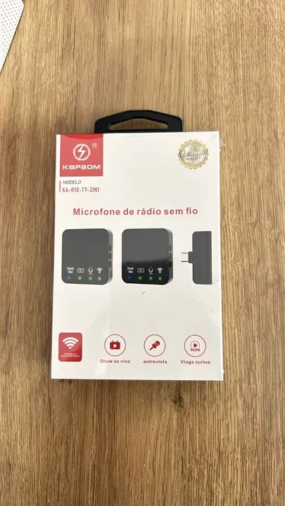 Microfone de lapela tipo c