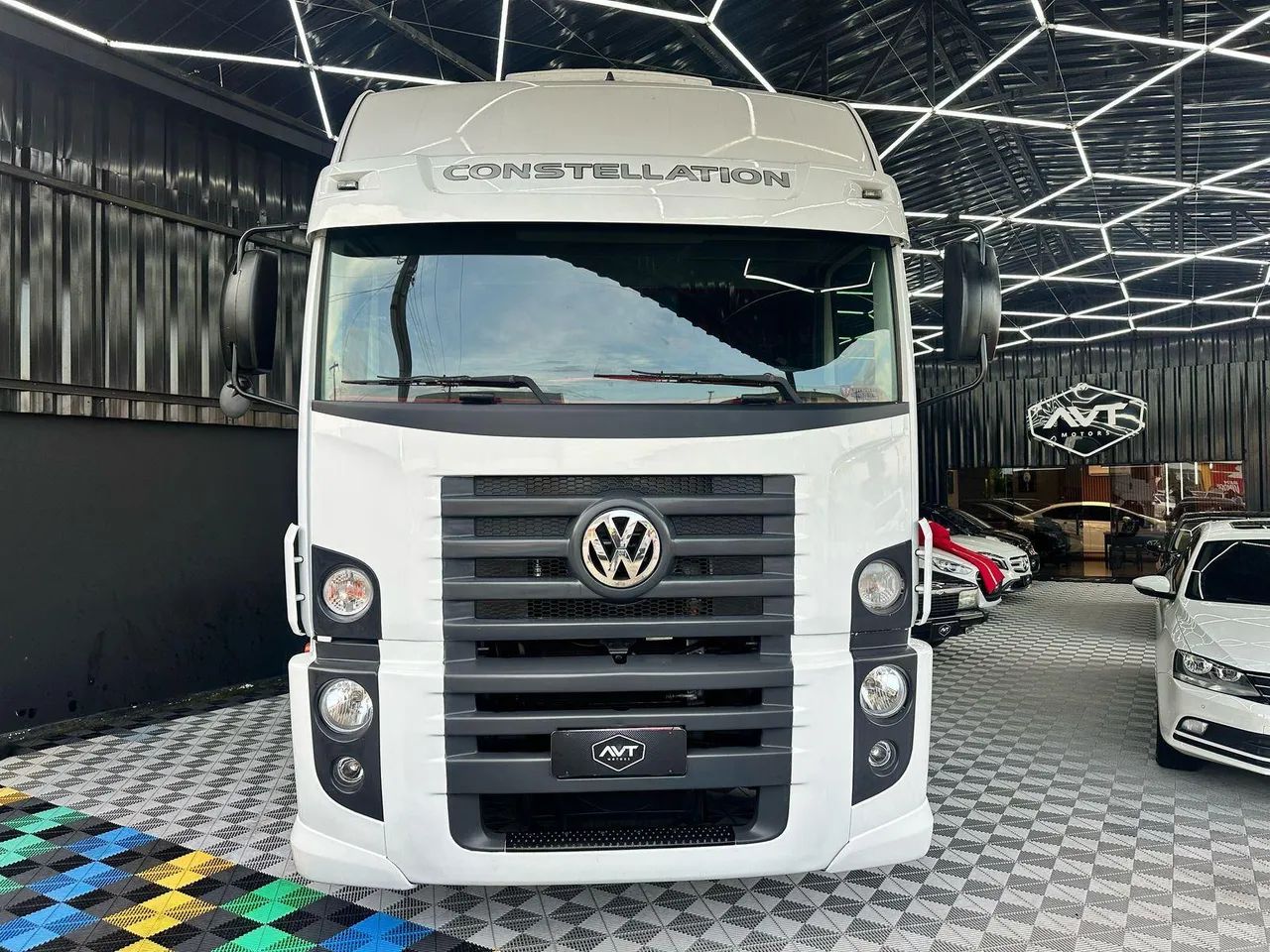 25.420 CONSTELLATION 6X2 2P (DIESEL)(E5)  BRANCA 2014/2014 - Foto 2