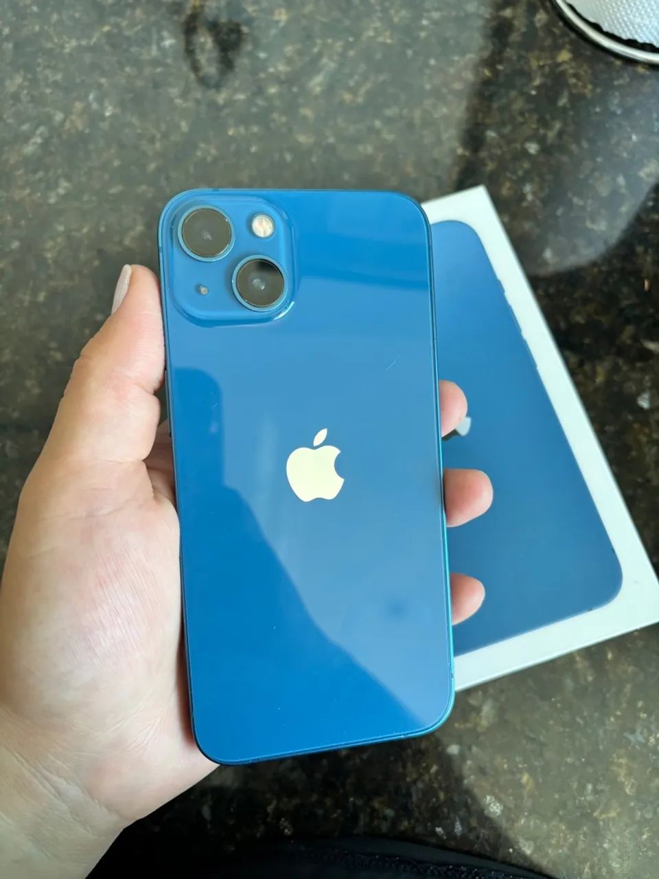 iPhone 13