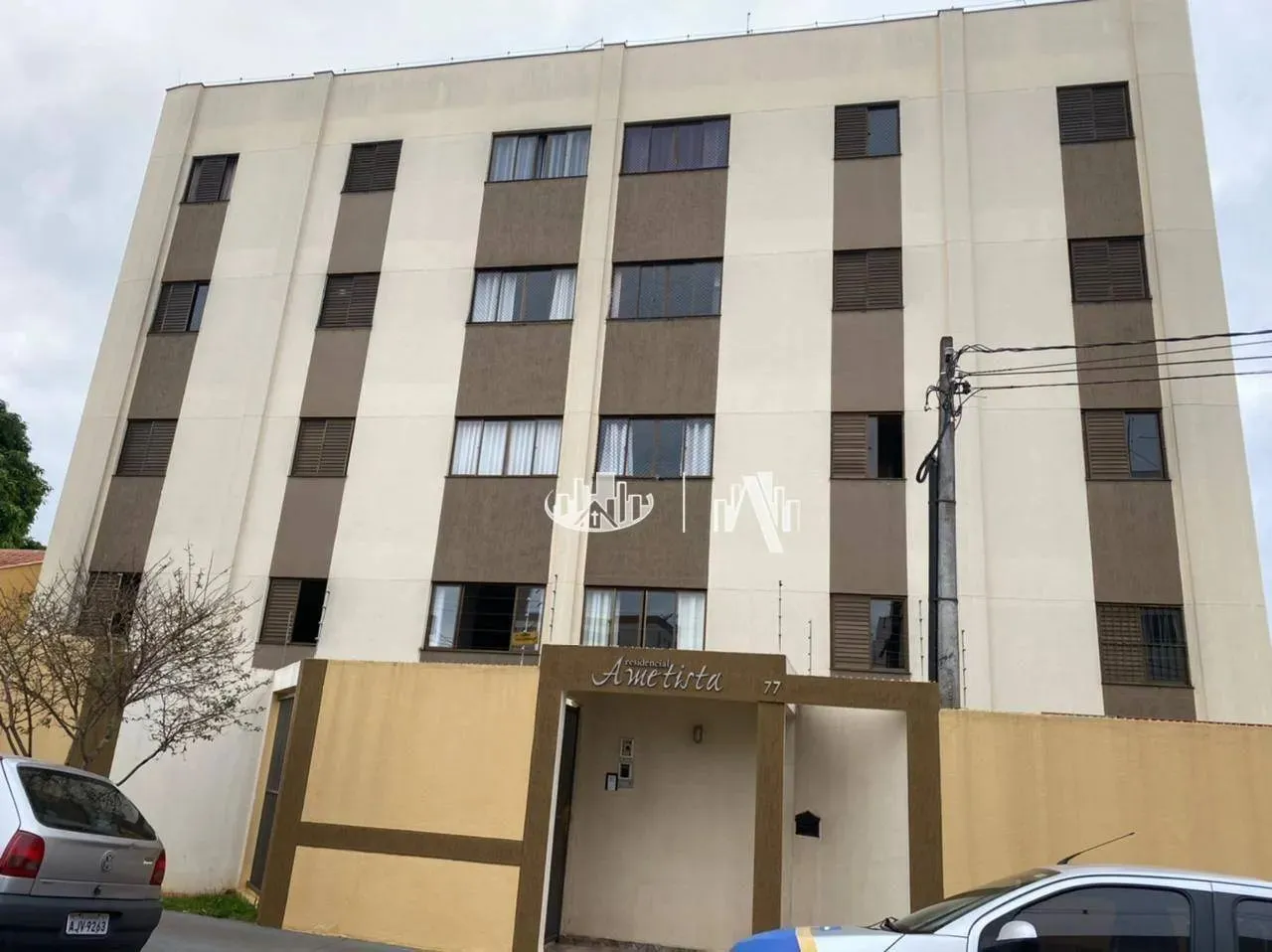 Apartamento com 3 quartos para alugar, 60 m² por R$ 2.200/mês - Jardim Vilas Boas - Londri