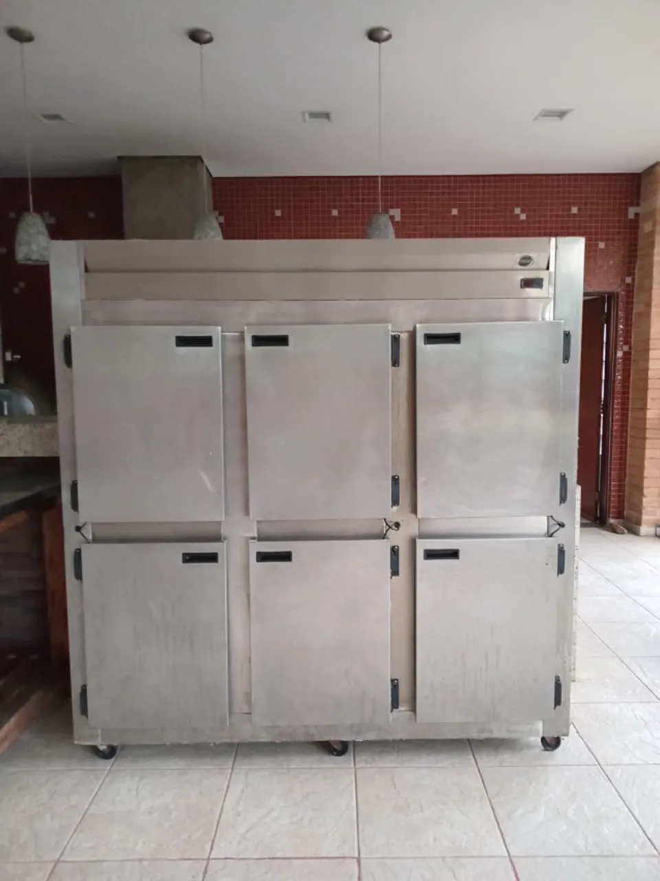 Geladeira Industrial de 6 portas em Aço inox