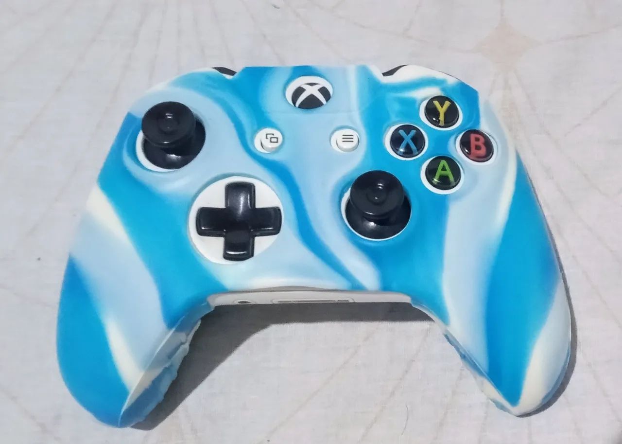 2 Capas de Silicone p/ Controle Xbox One  - Foto 2
