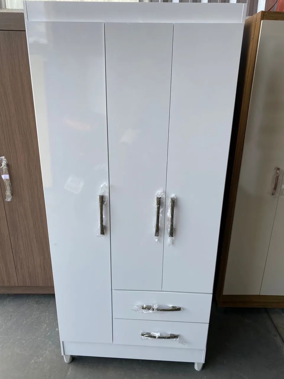 Guarda roupa de solteiro - entrego 