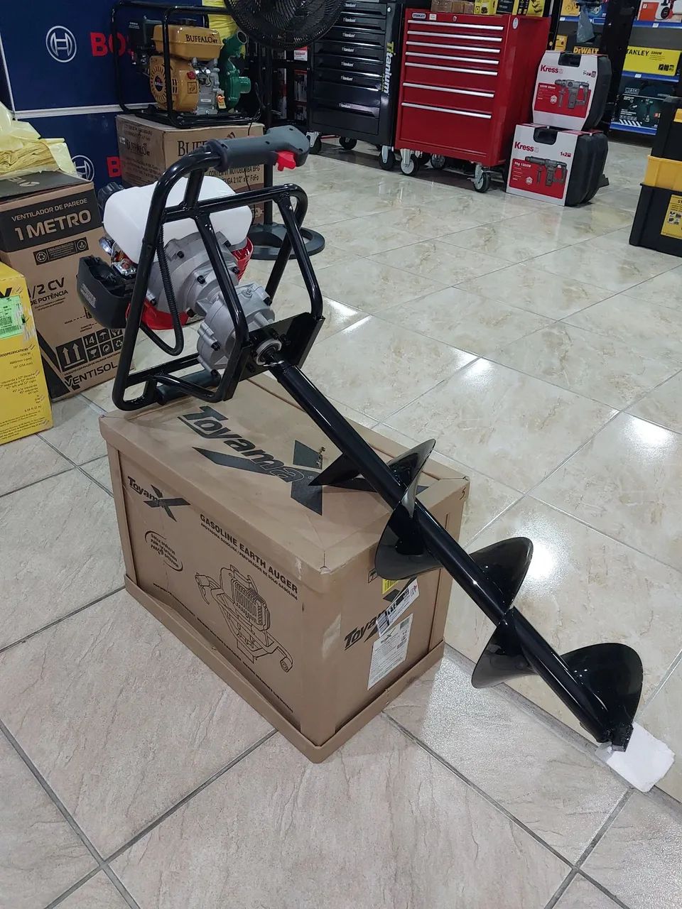 Perfurador de solo a gasolina 2.2hp 52cc Toyama (Loja) - Foto 5