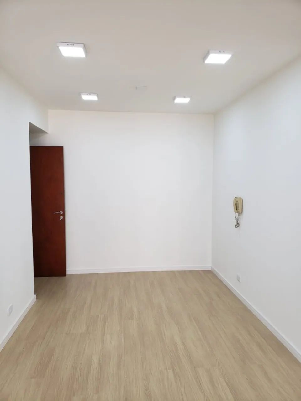 Sala comercial centro excelente preço e localização 3 meses Condo Gratis* - Foto 3