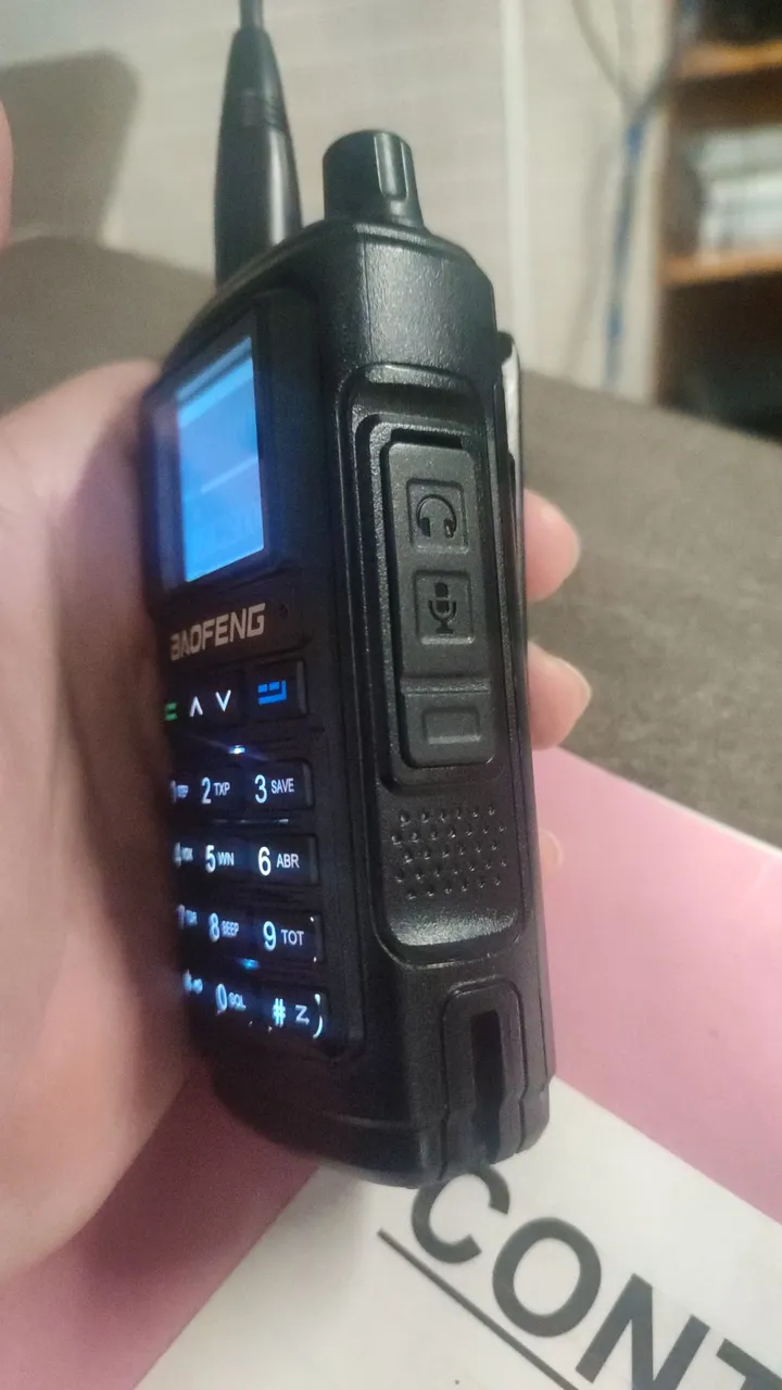 Rádio Comunicador Baofeng - 17pro