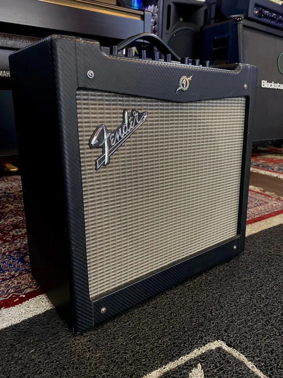 Amplificador Fender Mustang I V2