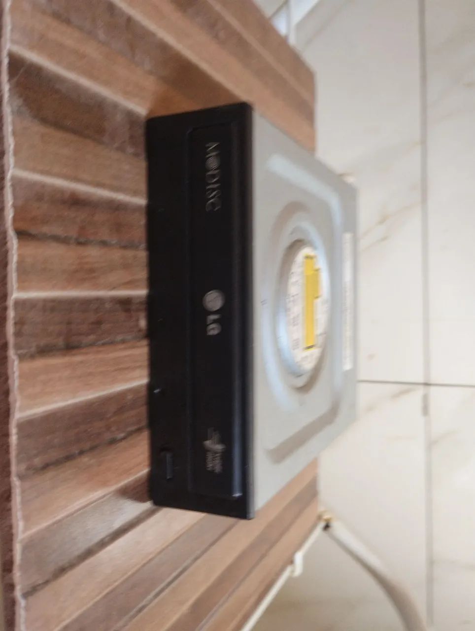 Leitor de CD/DVD64167720045825120