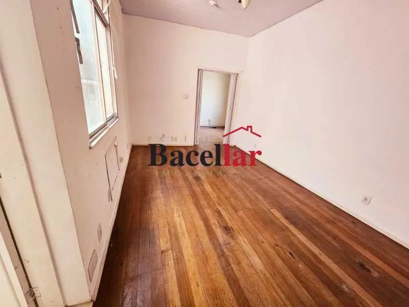 Casa de rua : / Residencial / Praça da Bandeira - Foto 5