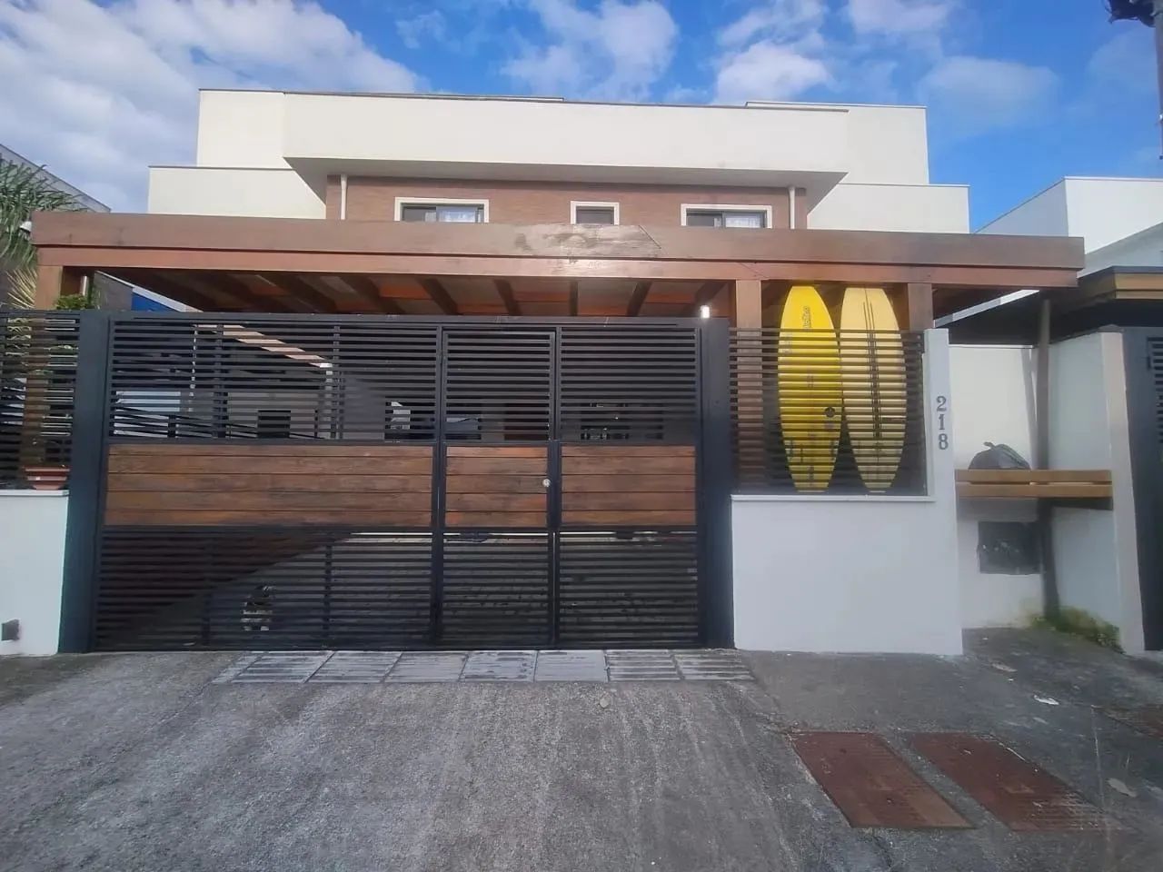 Casa geminada para locação no Portal do Ribeirão