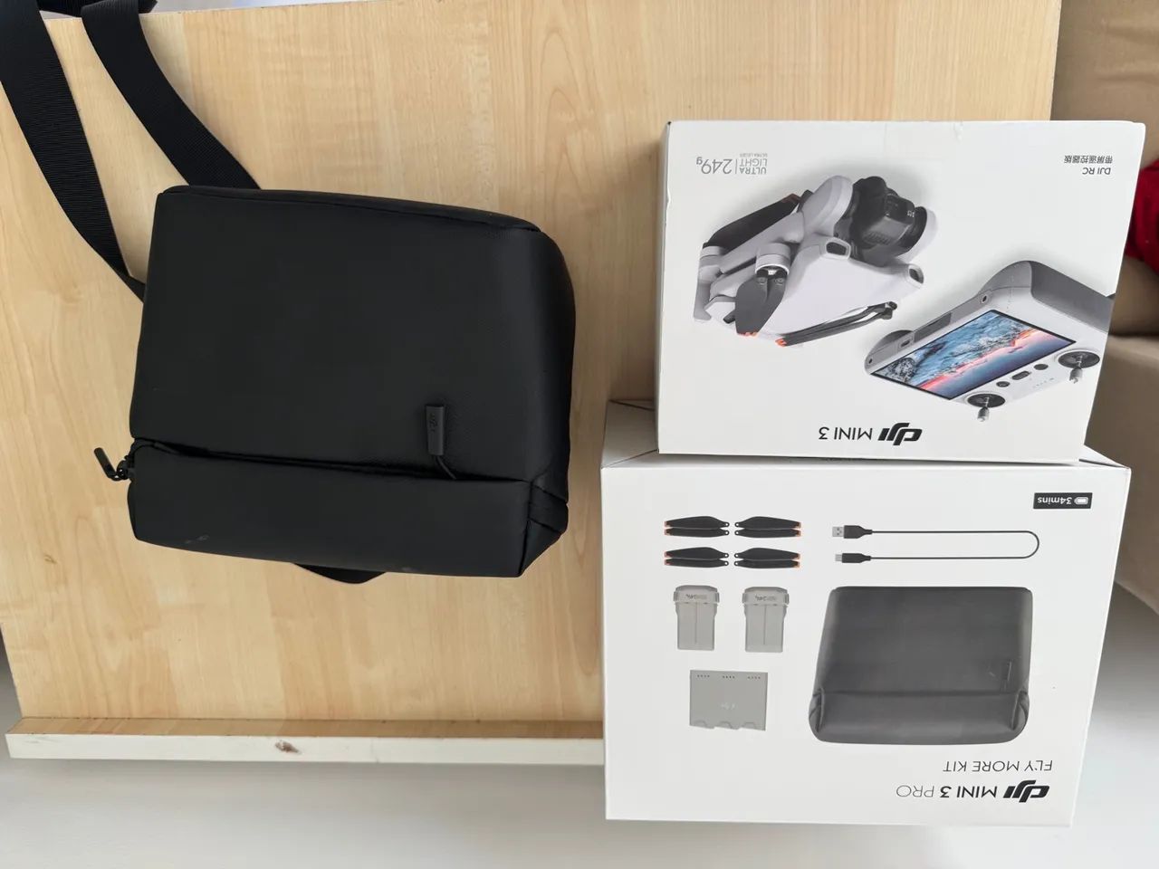 Drone DJI Mini 3 com kit Fly more, novo. - Foto 3