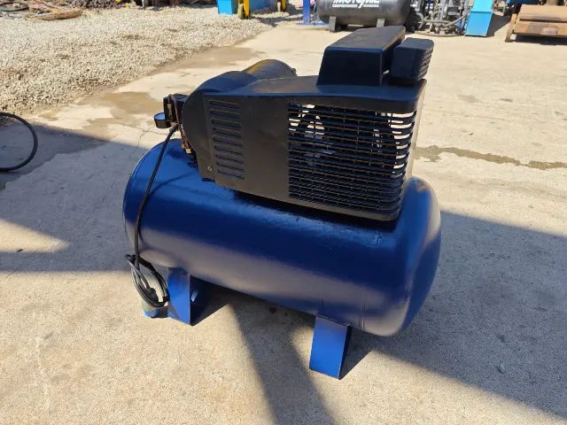Compressor 10 pcm Shulz / 100 litros  - Foto 3