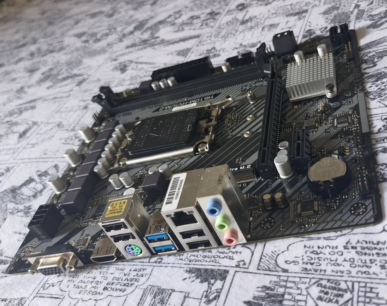 Placa-Mãe ASUS H610M-HVS/M.2 - Foto 3