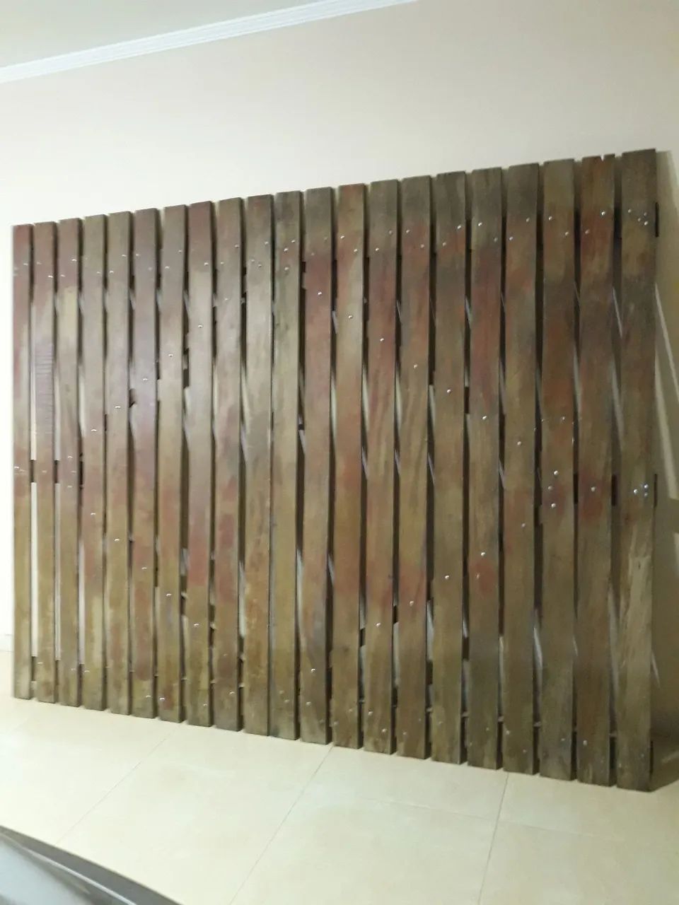 Portão de madeira 64341455566849121