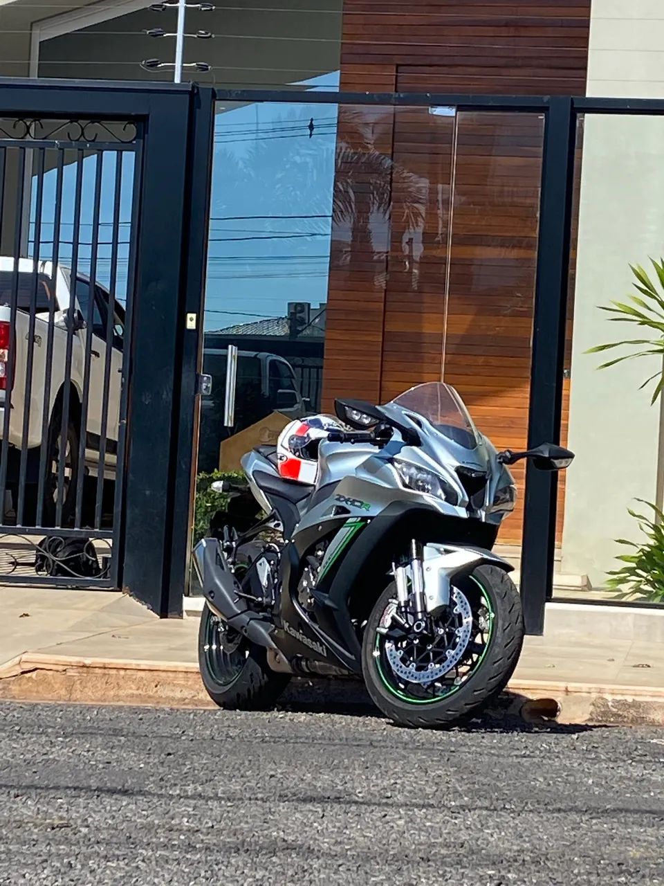 Kawasaki Zx-10/ Zx-10r 1000cc 2018 - 1441203859 | OLX