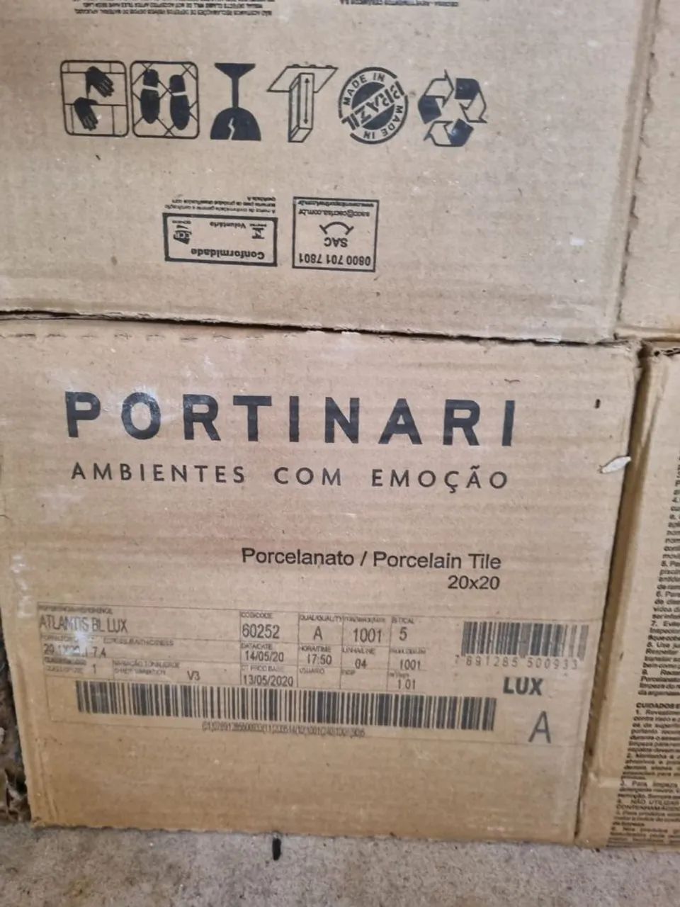 Revestimento para piscina. 67metros64520790224897122