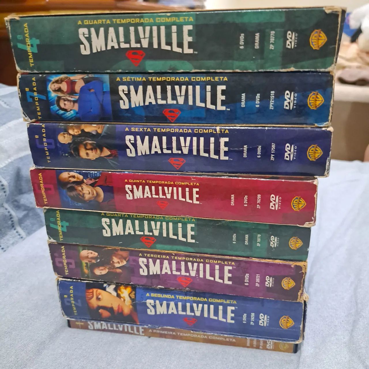 Smallville - Coleção Completa DVDs - Foto 2