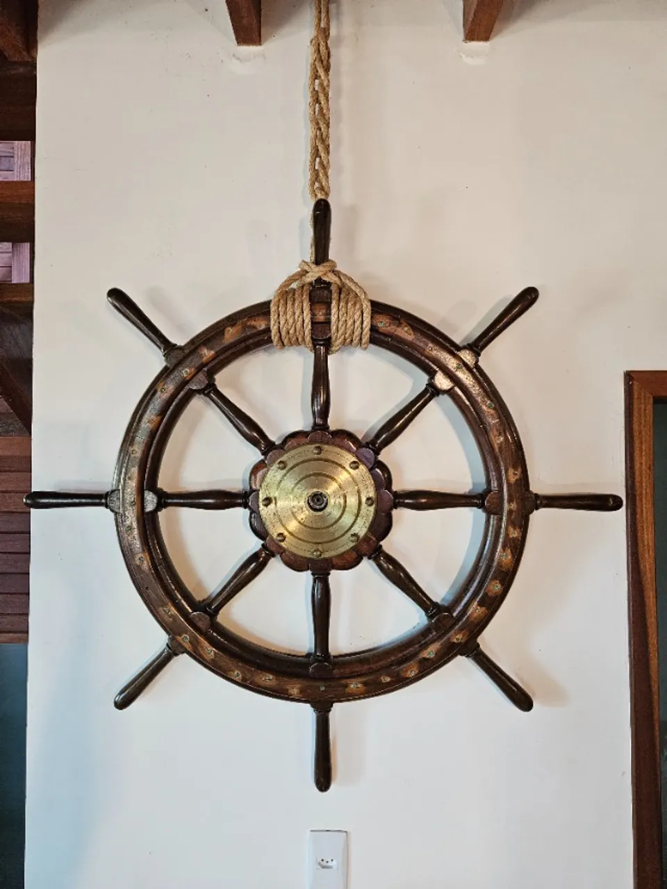 Antiga Roda de Leme de Barco de 8 Braços