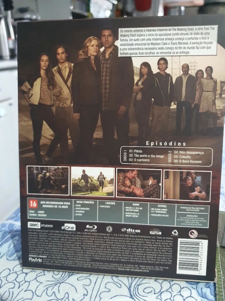 Blu-Ray Fear The Walking Dead 1ª Temporada Completa Original - Foto 2