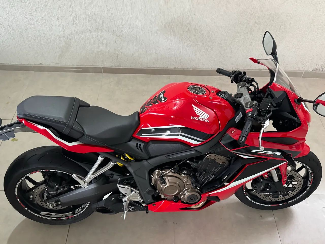Honda cbr650r 2022 - Baixo KM - IMACULADA  - Foto 4
