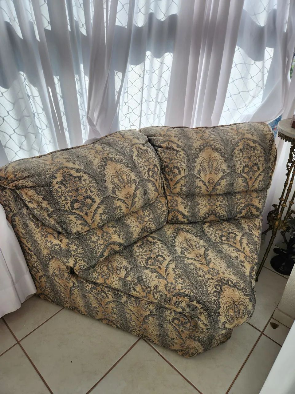 Corner Armchair Donation!!65704308209409124