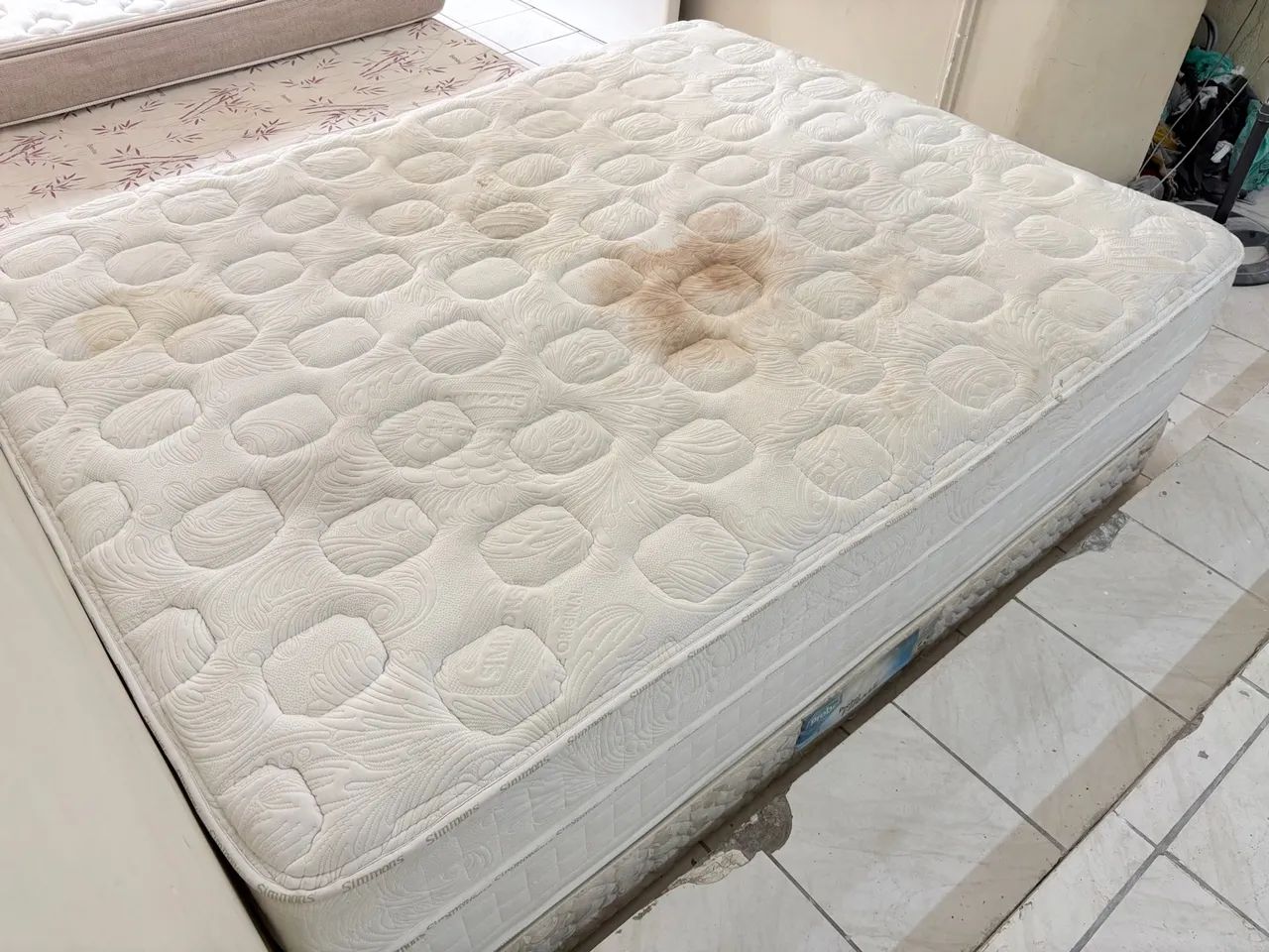 Cama Box de casal Queen, cama de casal Simmons  - Foto 5