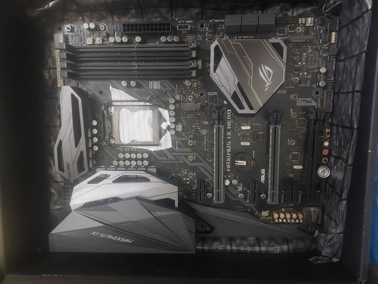Placa de Vídeo ASUS ROG Maximus IX Hero - Foto 2