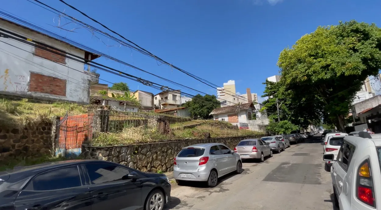Terreno de 1.176 m² na Federação com Projeto Aprovado para Empreendimentos Localização Es