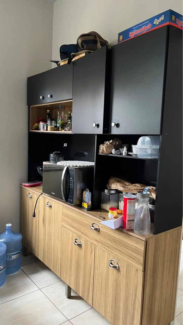Armário de cozinha completo