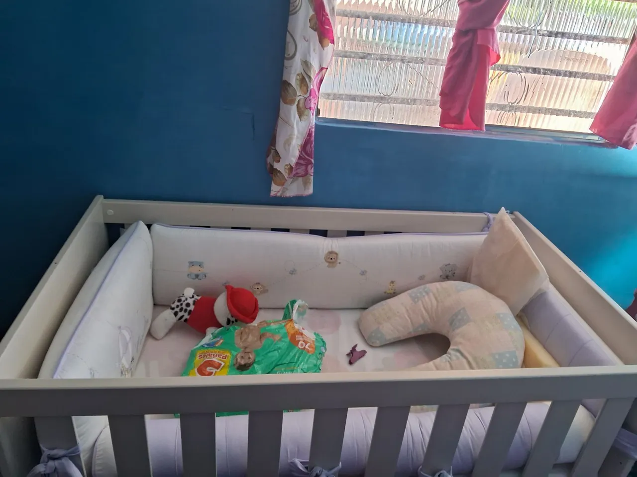 Berço Infantil Branco em ótimo estado