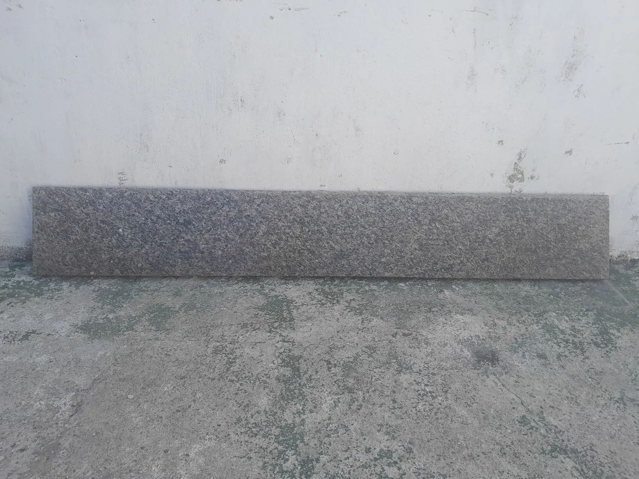 Pedra em mármore para balcão (2mt X 30cm)