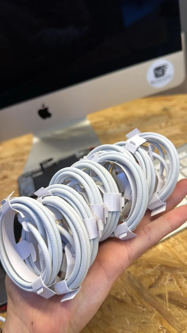 Cabo Original iphone 16 Retirado C/C Todos no lacre