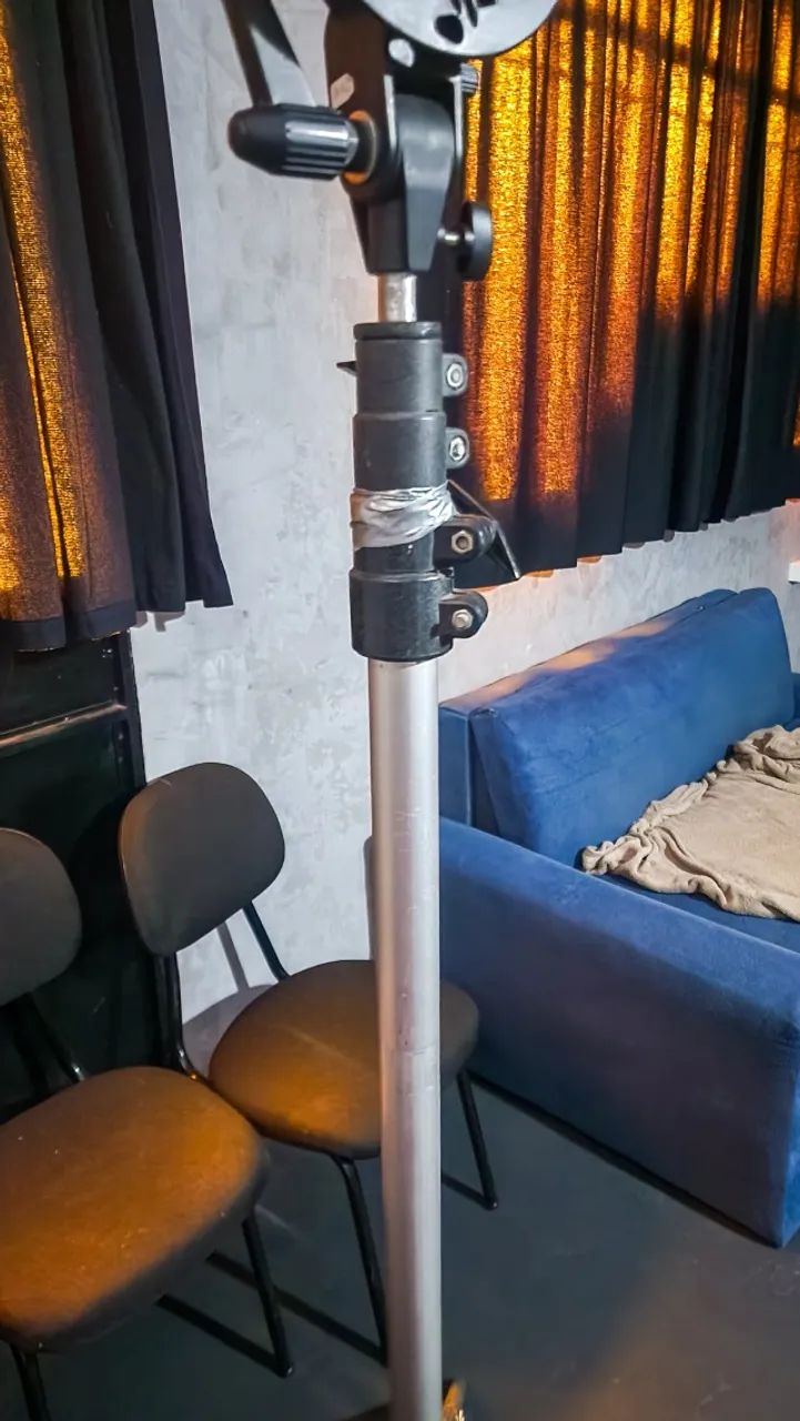 Tripés  de iluminação - Combo de vários tripés - Foto 4