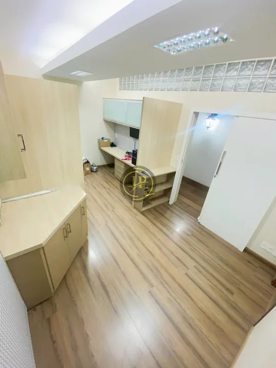 IMÓVEL COMERCIAL 600 M² COM EXCELENTE VISIBILIDADE EM BENTO FERREIRA - ES
