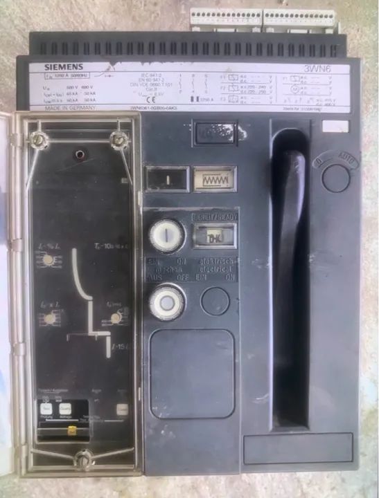 Disjuntor Siemens 3WN6 3 polos 1250 amperes 