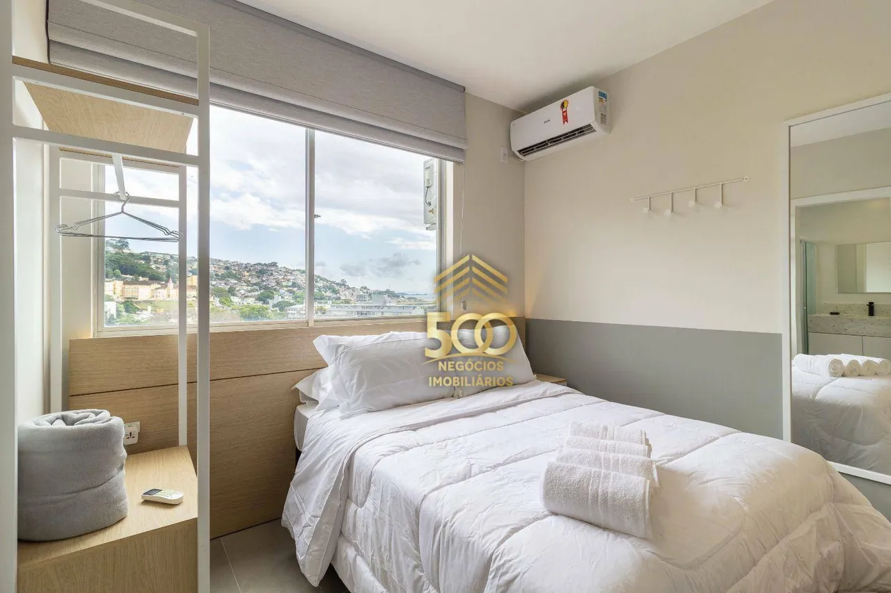 Studio mobiliado no Centro de Florianópolis