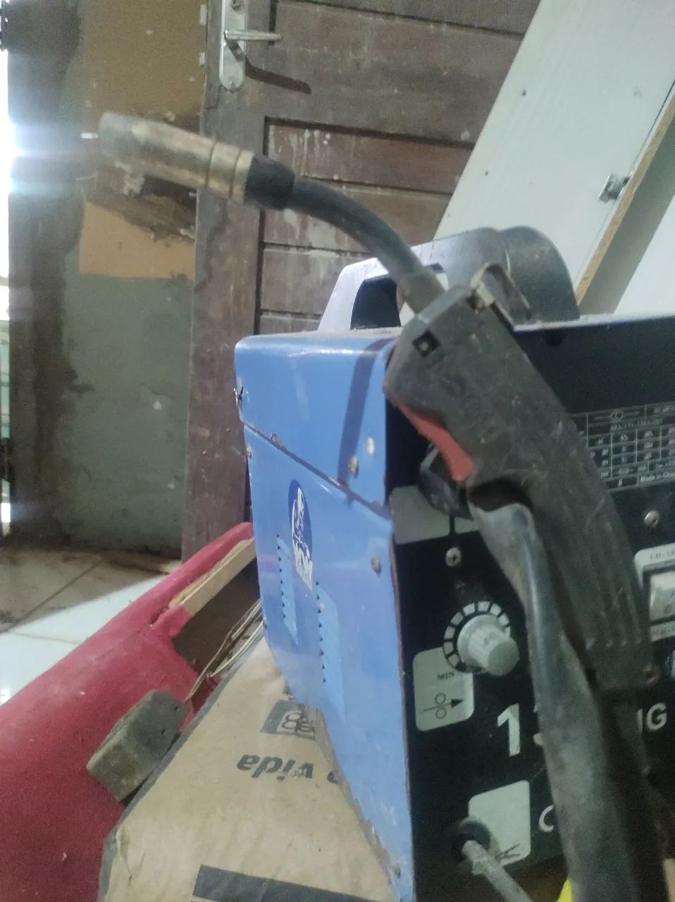 Máquina de Solda MIG 130A - Usada - Foto 3