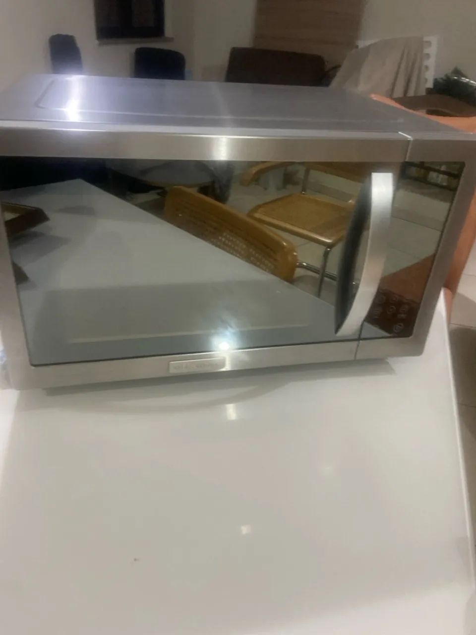 Microondas Eletrolux gourmet antiaderente34L