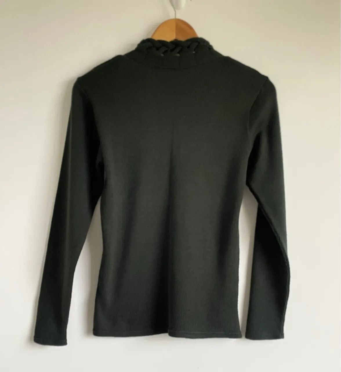Blusa de fios tam P / M verde musgo  - Foto 5