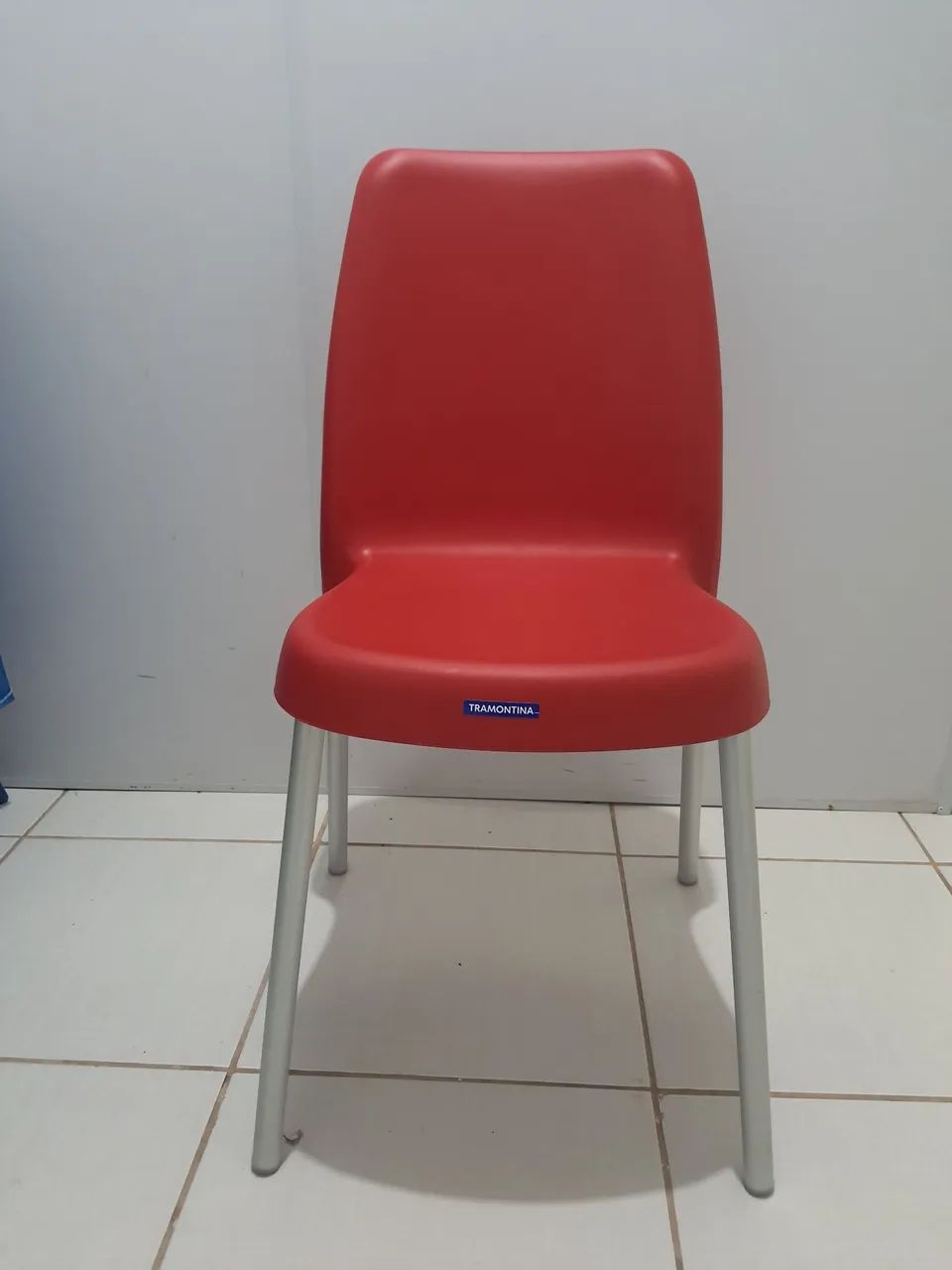 Cadeira vermelha - Foto 2