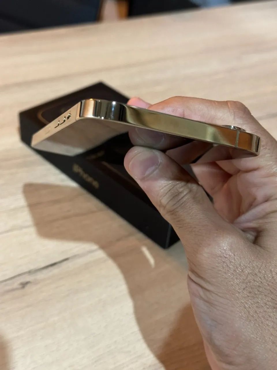 iPhone 12 Pro Max 512GB Gold - Saúde da bateria 100%! Com garantia