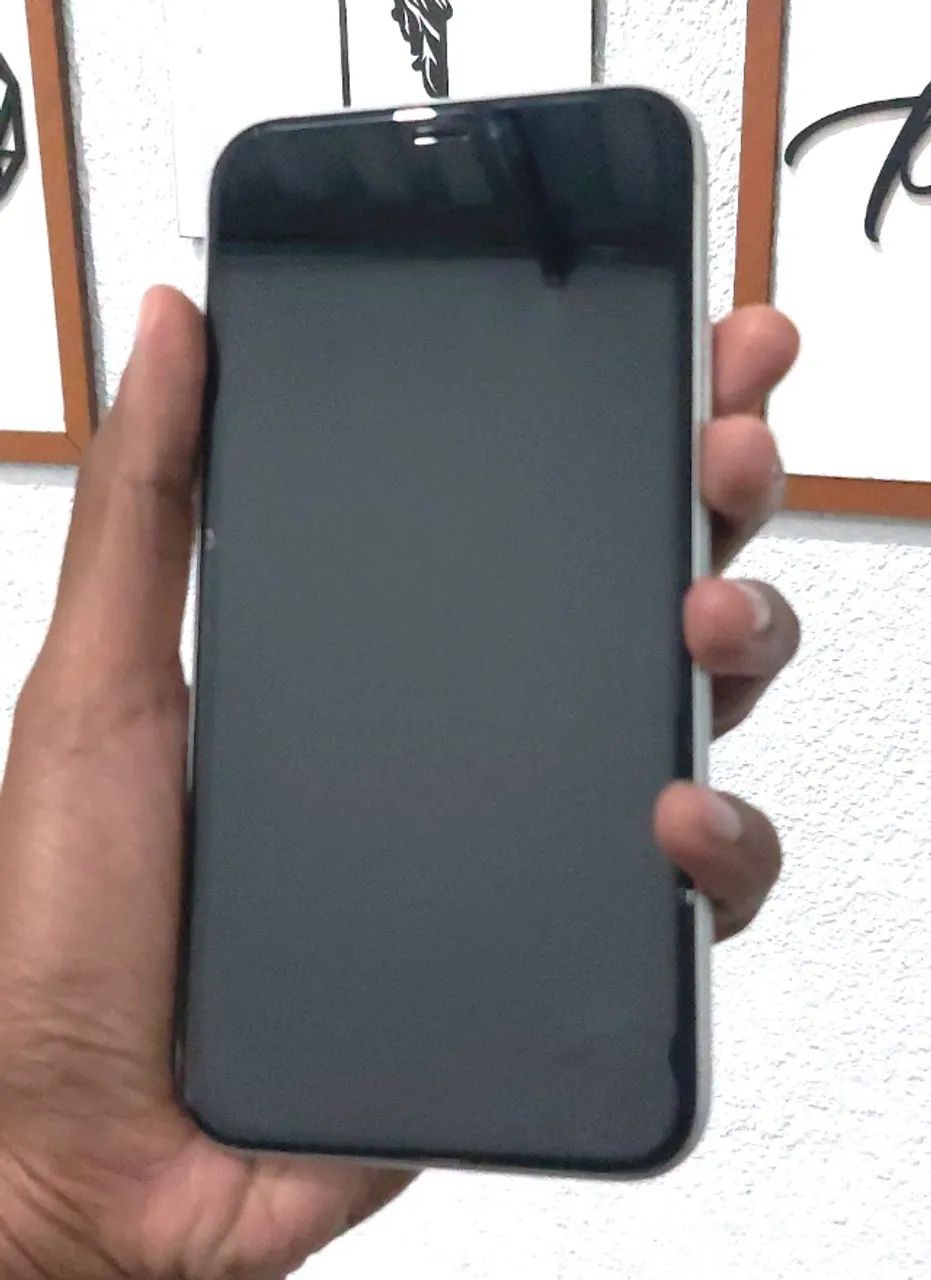 Iphone XR Branco 128gb Bateria e tela nova câmera ruim - Foto 4