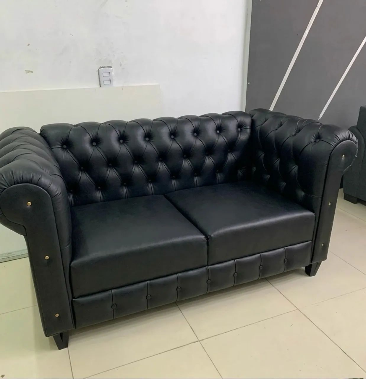 Sofá Chesterfield Preto