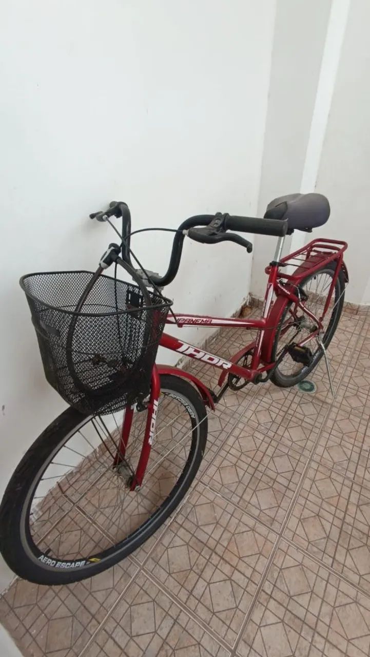 Bicicleta aro 26 com Cesta e cadeado de brinde