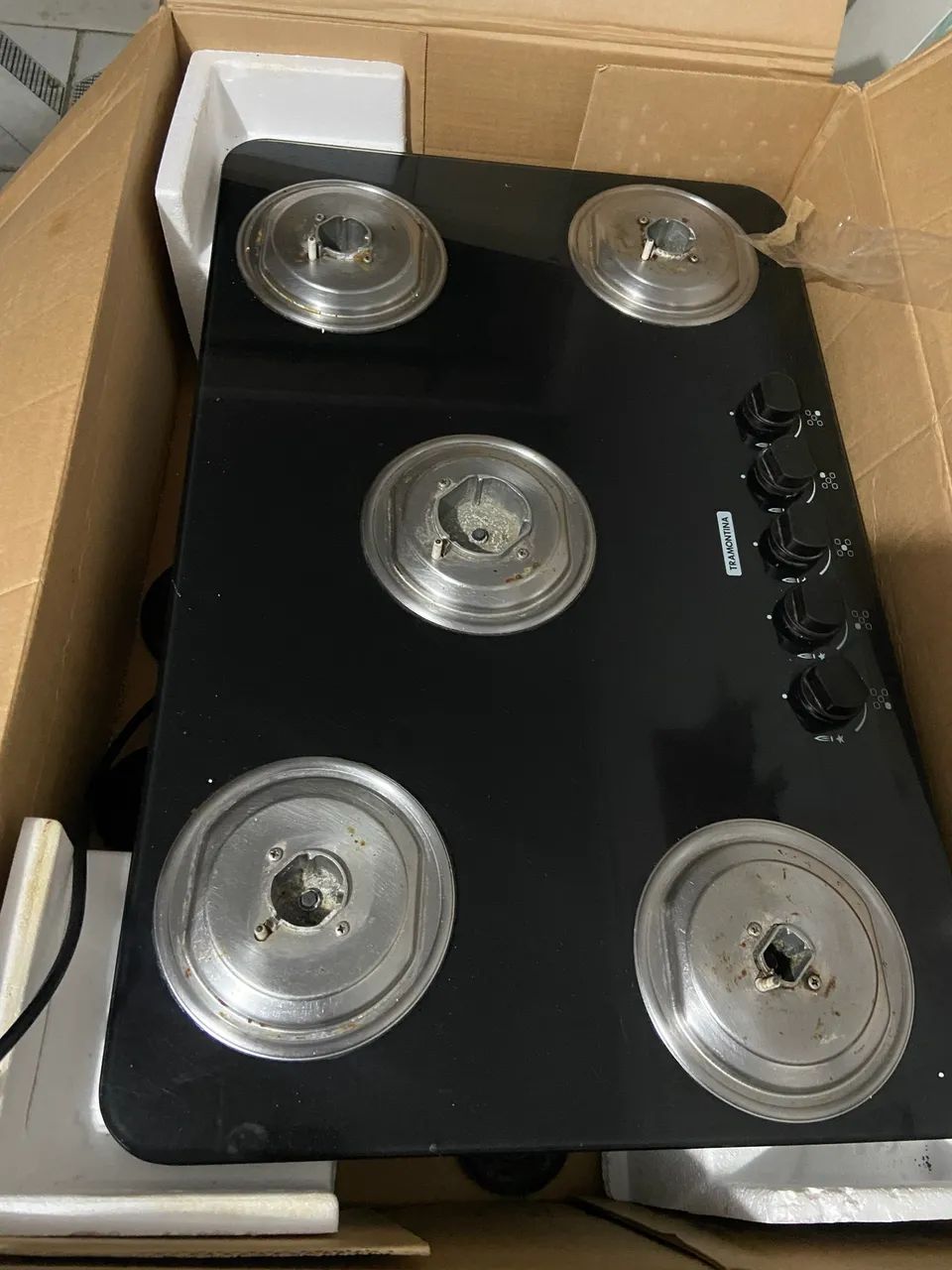 Fogão cooktop Tramontina 5 bocas vendo ou troco por cooktop de 4 poucas  - Foto 2