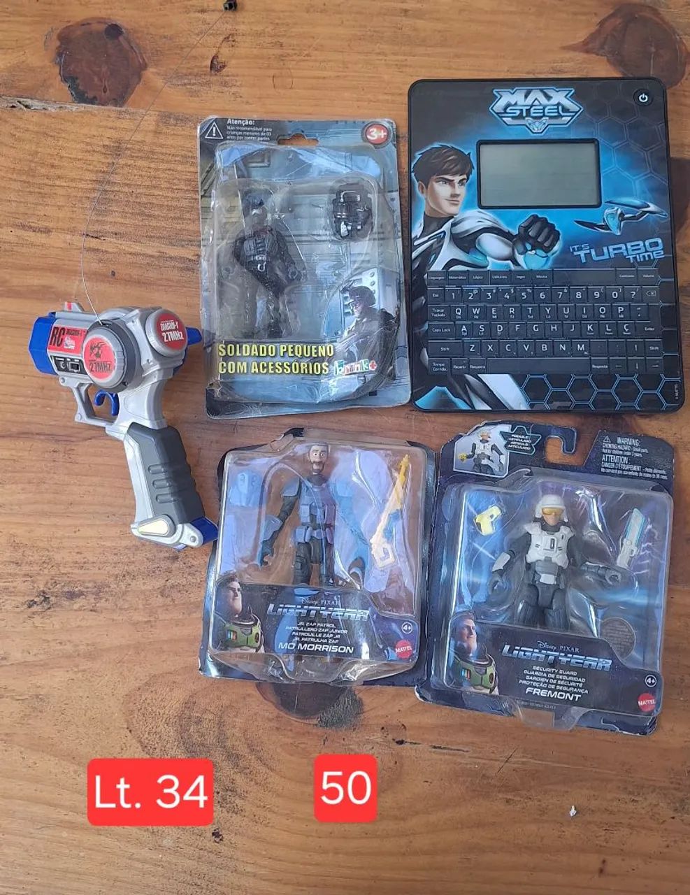 Brinquedos variados Lote 34 